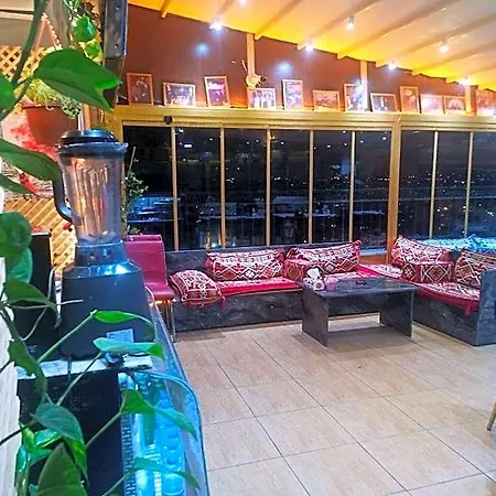 Elite Brand Hotel