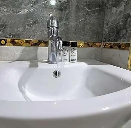 Elite Brand Hotel